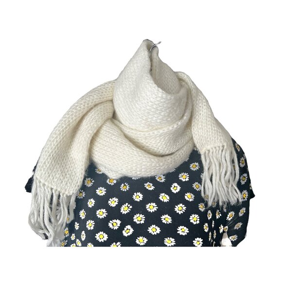 Vintage Hansen Cream Knitted Scarf With Fringe Ends 59”x6.25” Acrylic Blend OS - Picture 4 of 10